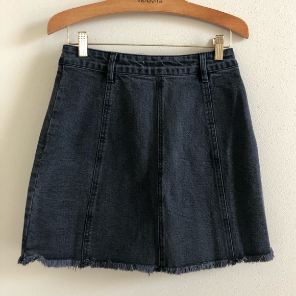 Francesca’s Button Up Denim Skirt - Picture 2 of 3
